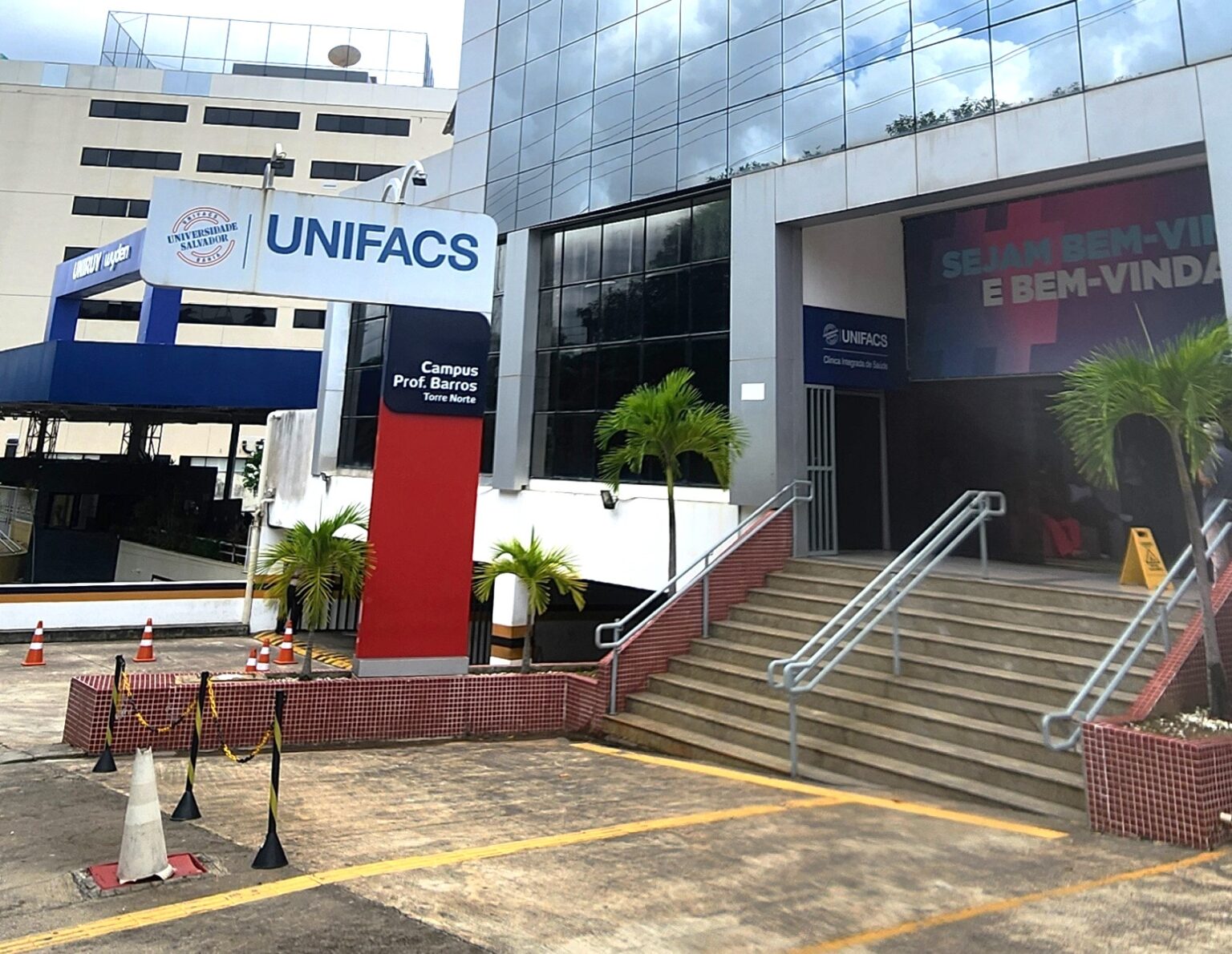 Medicina da UNIFACS está entre as melhores do país - Inspirali