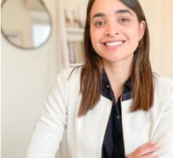 Dra. Ana Carolina de Lima Augusto